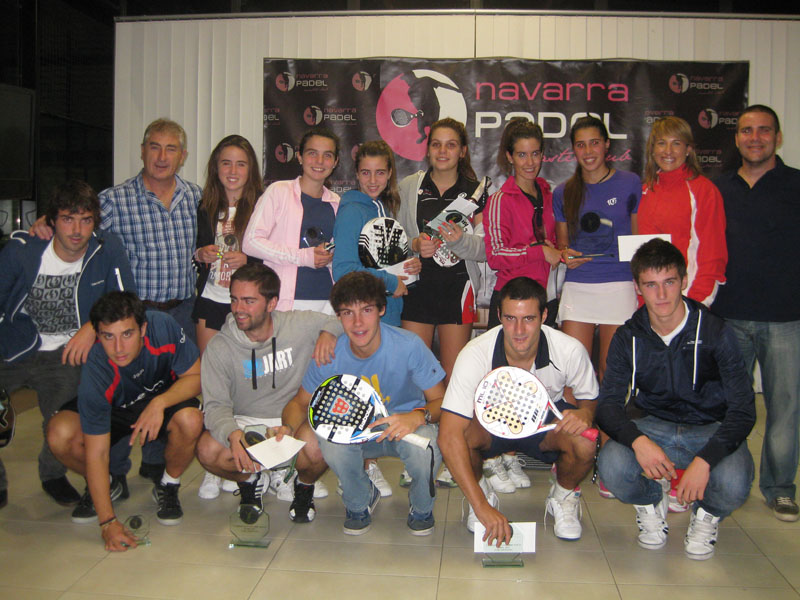 Claudia Os&eacute;s y Ana Casado e I&ntilde;igo Zaratiegui y David Ainciburu, conquistaron el Campeonato Navarro sub23